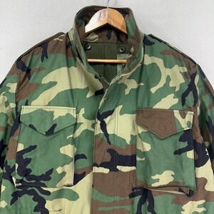 Military Cold Weather Field Jacket Coat Medium Regular Woodland Camo 90s US Army